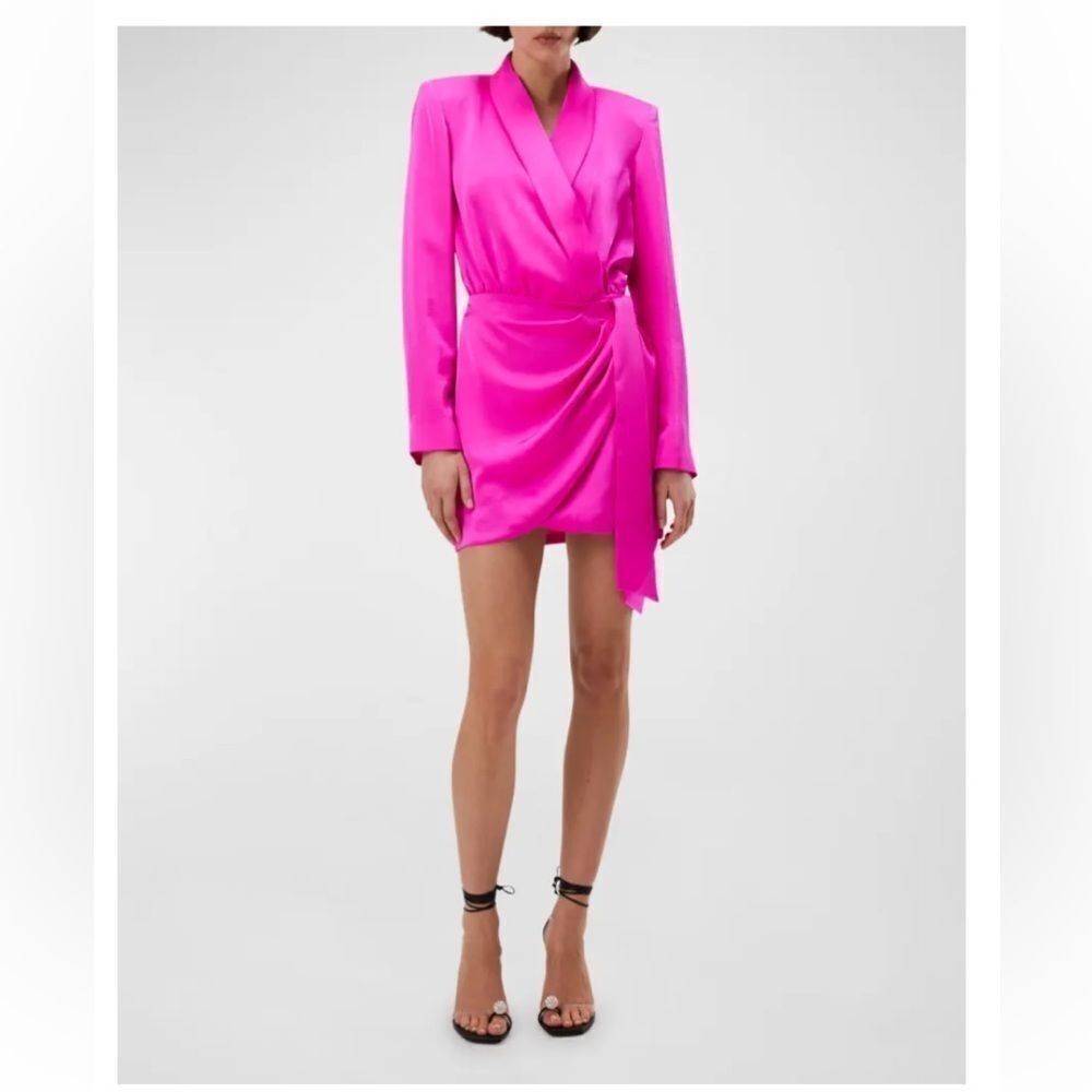 Misha
Azera Draped Satin Blazer Mini Dress size XL
